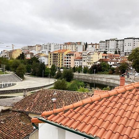 Casa Do Largo Apartment บรากันซา ภายนอก รูปภาพ