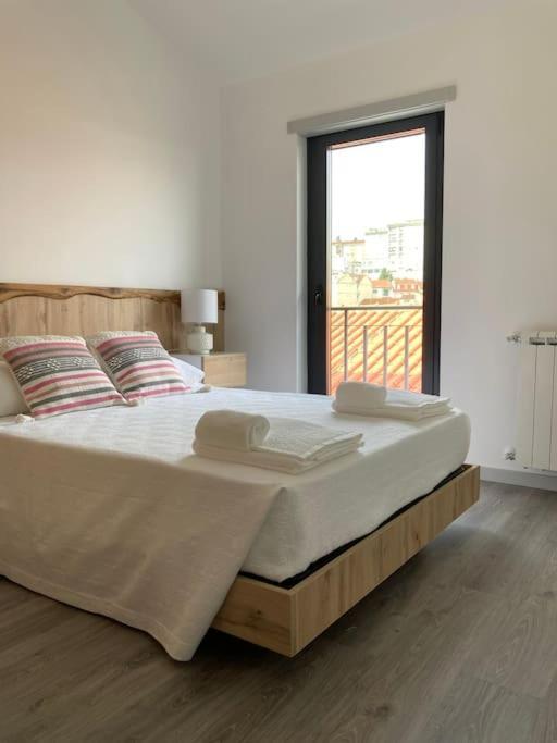 Casa Do Largo Apartment บรากันซา ภายนอก รูปภาพ